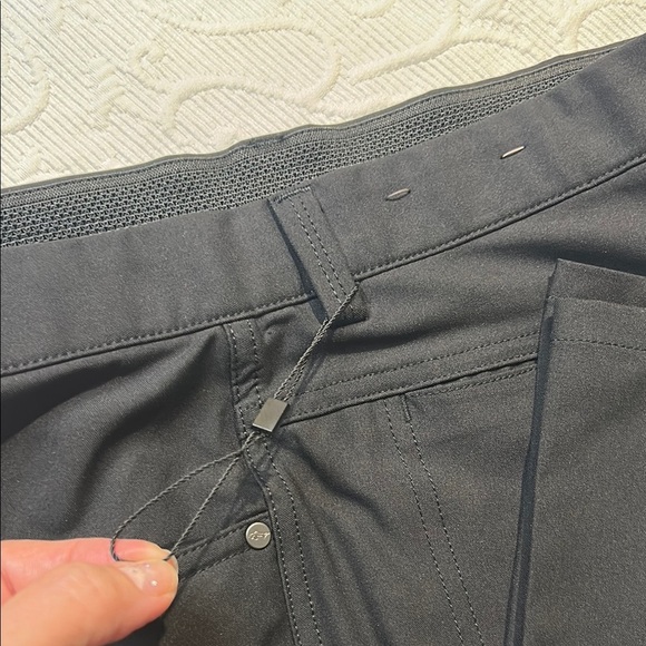 Greg Norman Collection Black Athletic Golf Pants Flat Front. 34x30 - Picture 2 of 8